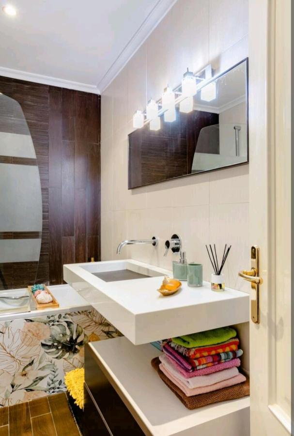 Nuestro Refugio - Casco Viejo Con Wifi Y Parking Gratuito- Apartman Bilbao Kültér fotó