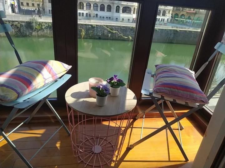 Nuestro Refugio - Casco Viejo Con Wifi Y Parking Gratuito- Apartman Bilbao Kültér fotó